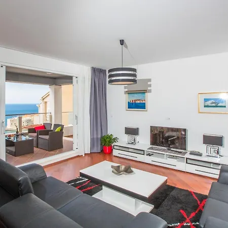 Apartman 73 Stairs *