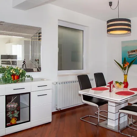 Apartamento 73 Stairs